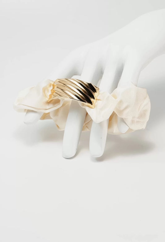 Dikdörtgen Figür Ekru Saten Lastik Toka